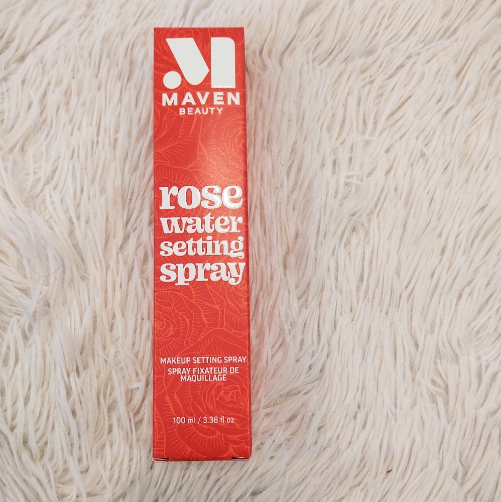 NWT Maven Rose Water Setting Spray